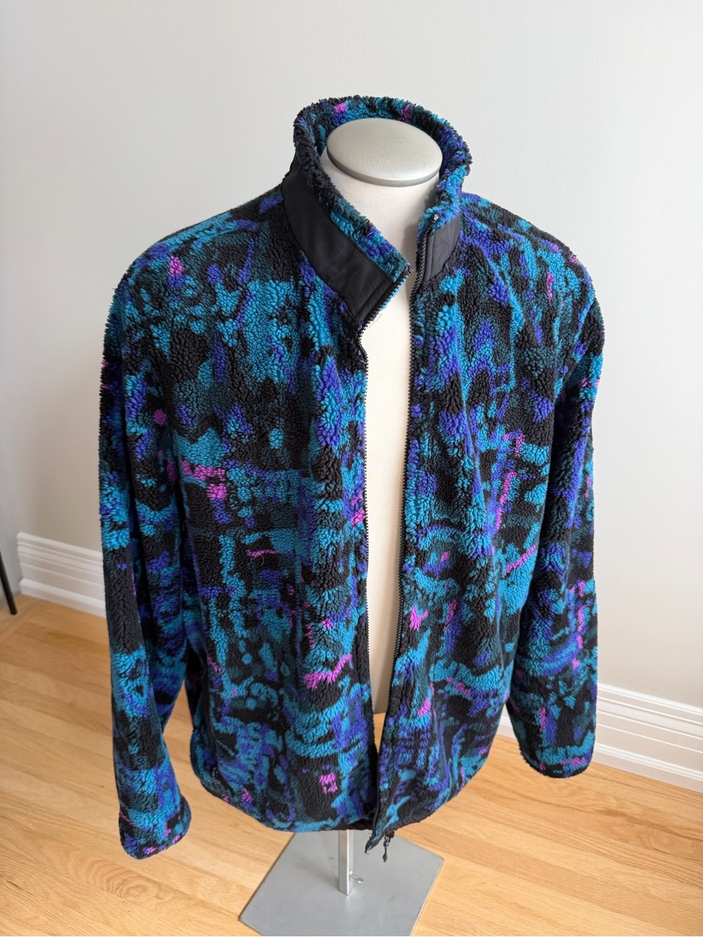 American Eagle Outfitters Blue Black Purple Sherpa Zip Jacket